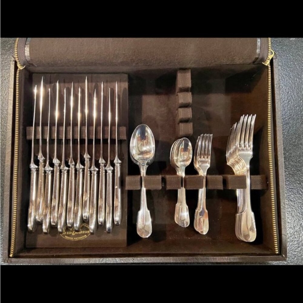 12 piece Christofle Cluny silver-plate place settings (PART 1 of 2)